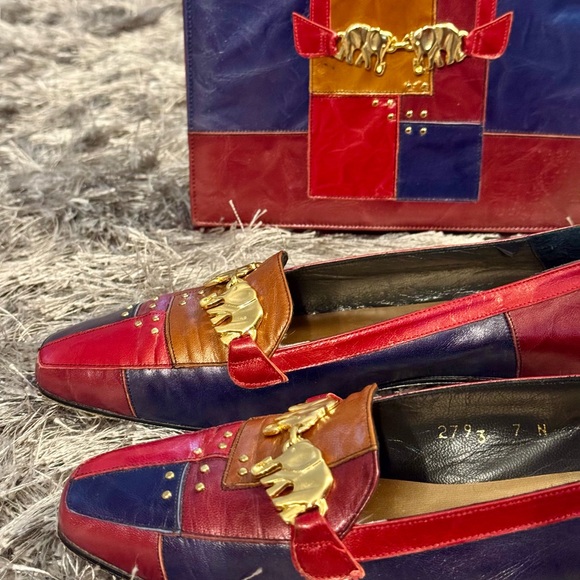 Margaret J Luxury Leather Loafers with Gold Elephant Accents. - Picture 6 of 14